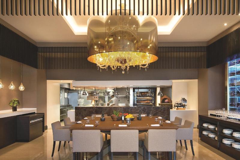 The Ritz-Carlton, Istanbul - Restoran
