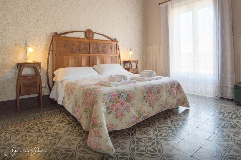 Giardino Di Pietra - Oda