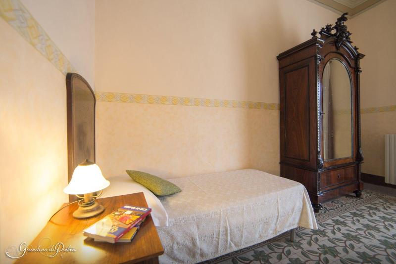 Giardino Di Pietra - Oda