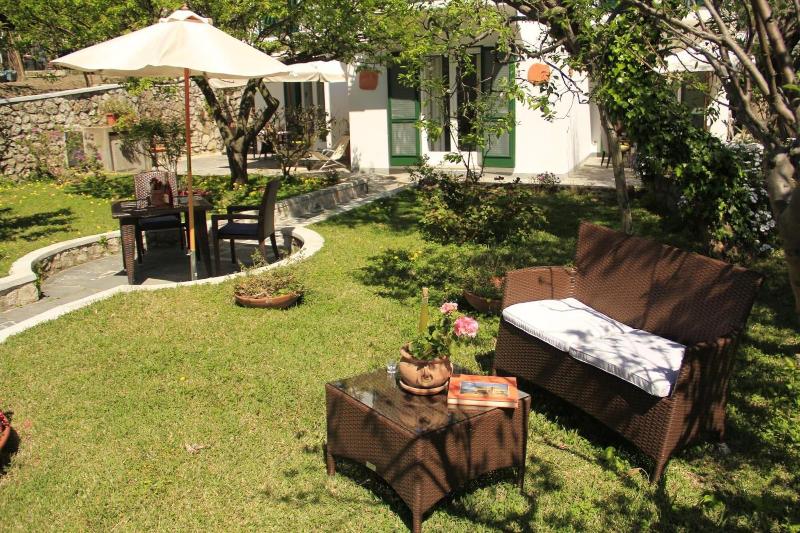 Casa Augusto - Genel
