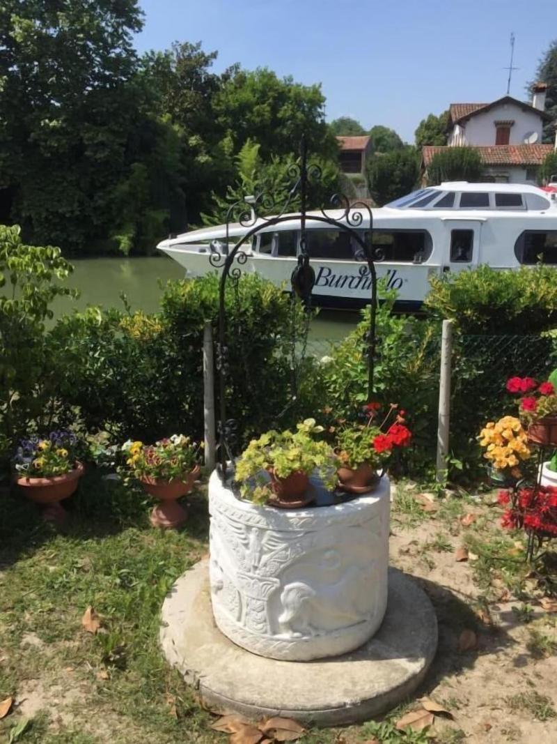 Dimora Naviglio B&B - Genel