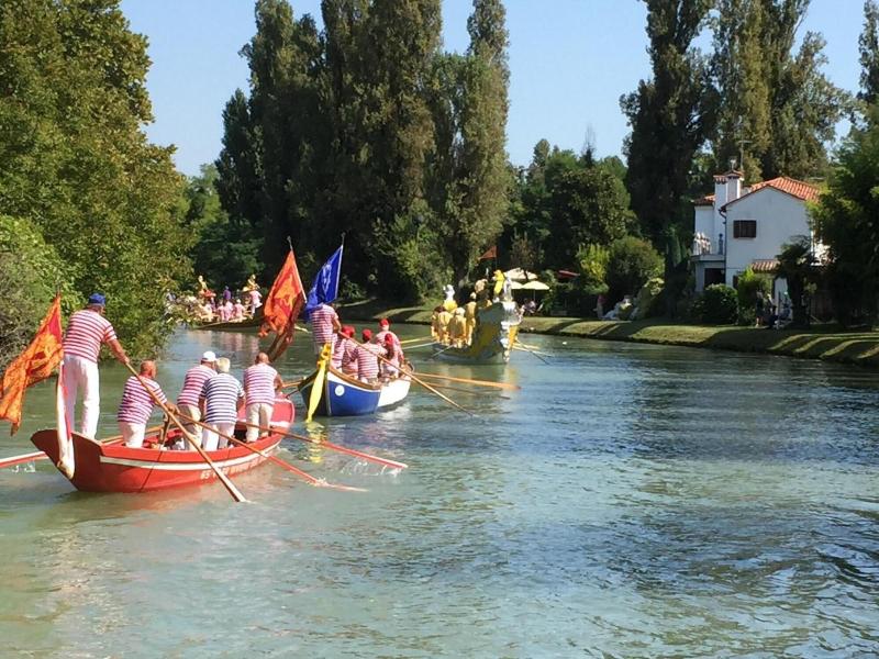Dimora Naviglio B&B - Genel