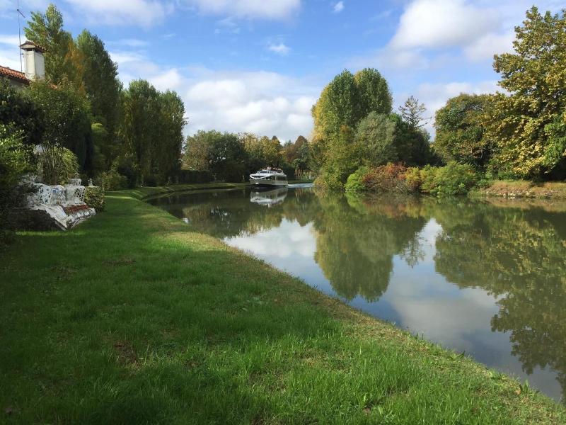Dimora Naviglio B&B - Genel