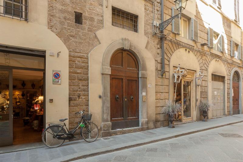 Santo Spirito Venti - Genel