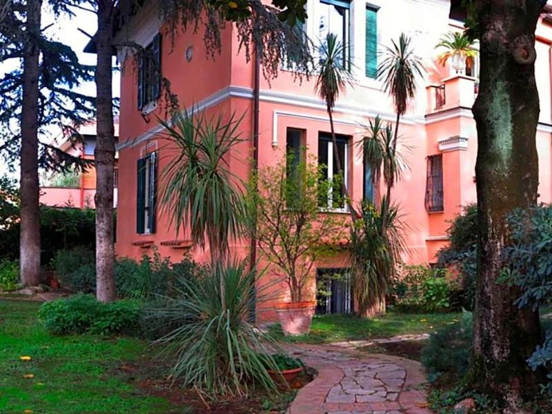 Villino Corbelli - Genel