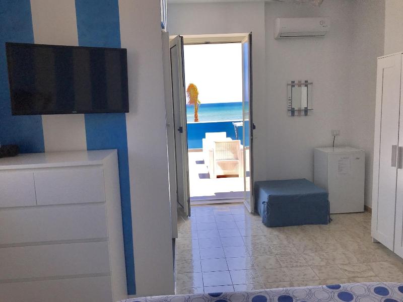 B&B Terrazze Sul Mare - Oda