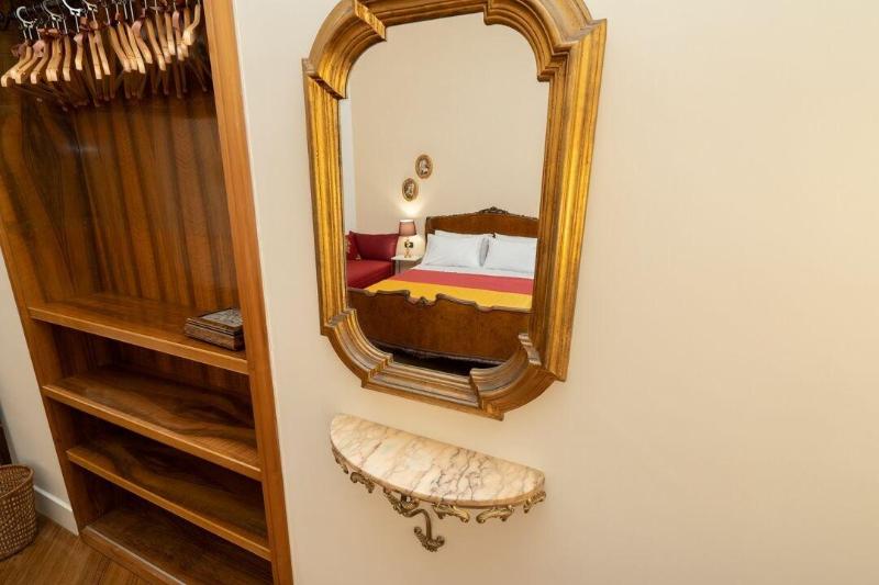 Moon Luxury Rooms & Apartments - Oda