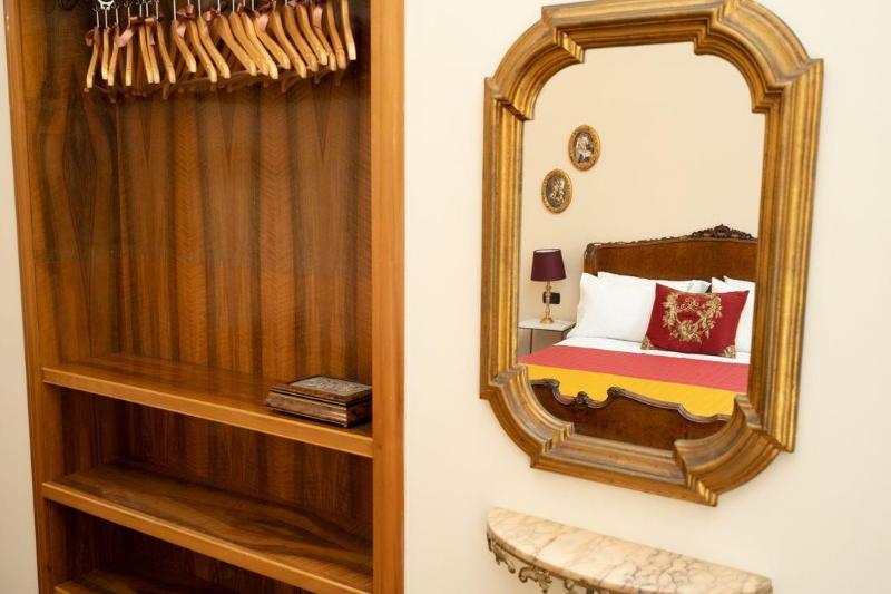 Moon Luxury Rooms & Apartments - Oda