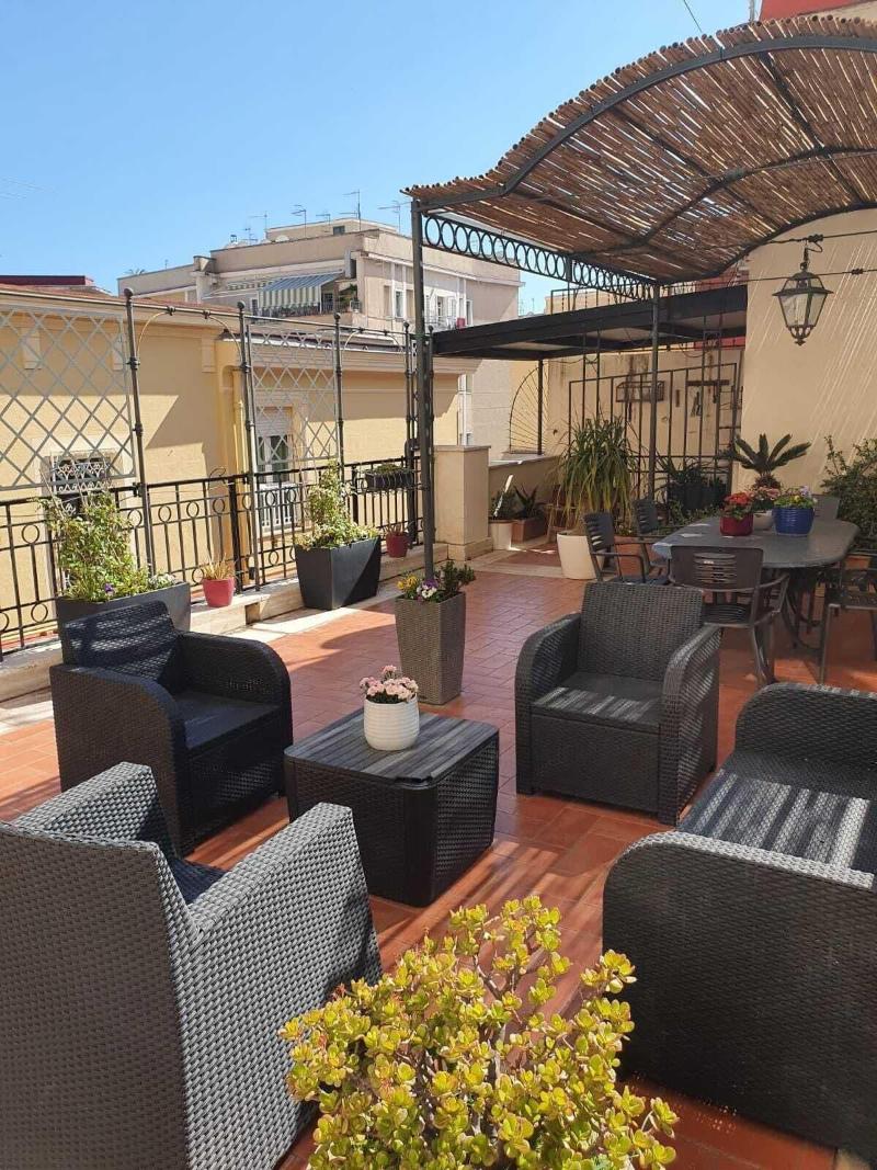 Moon Luxury Rooms & Apartments - Oda