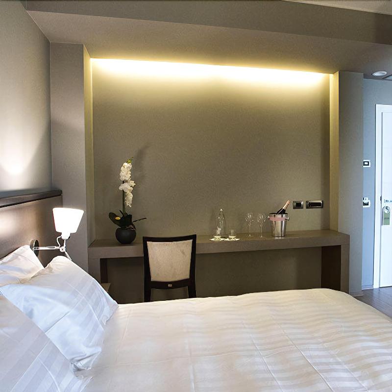 Zara Rooms & Suites - Oda