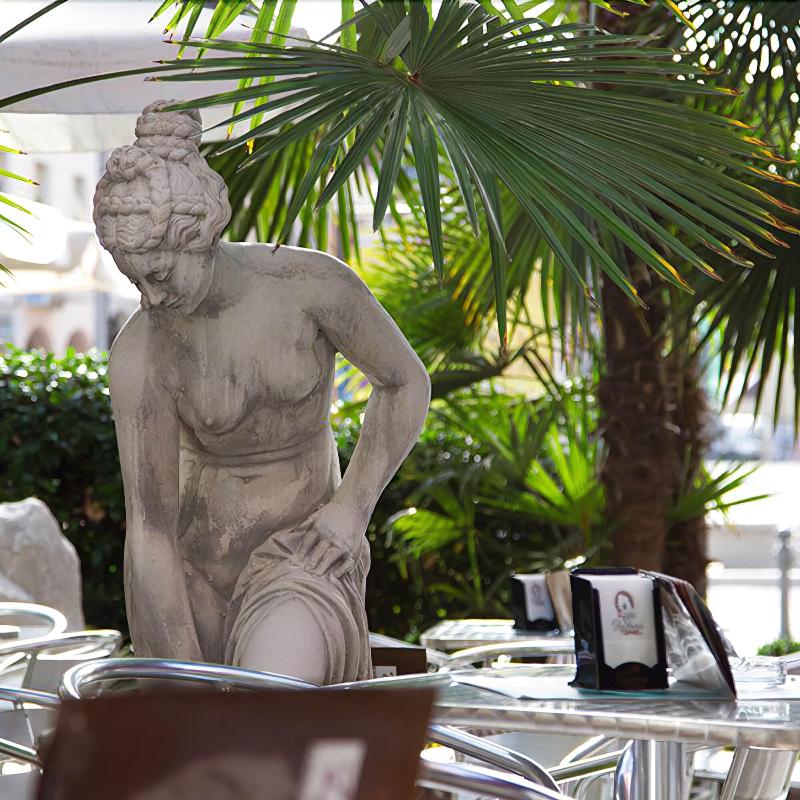 Zara Rooms & Suites - Restoran