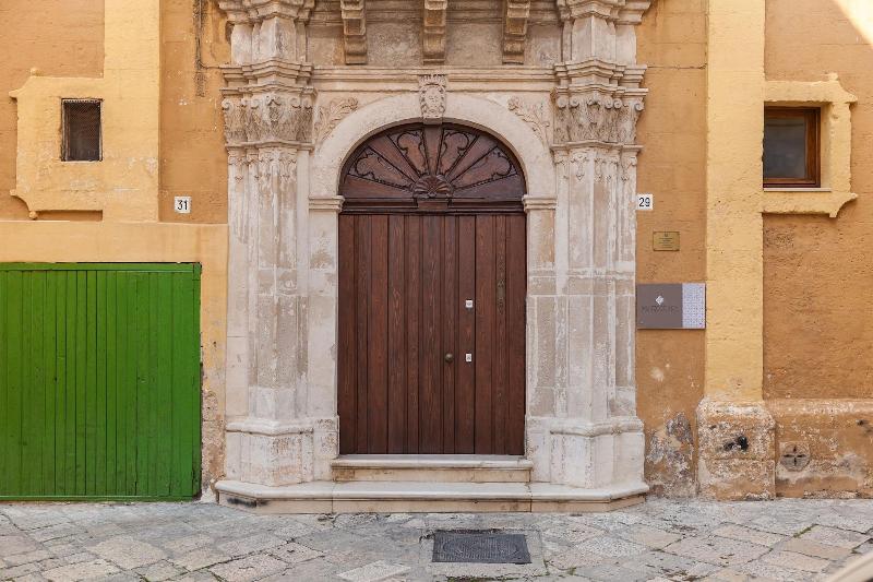 Palazzo De Luca - Genel
