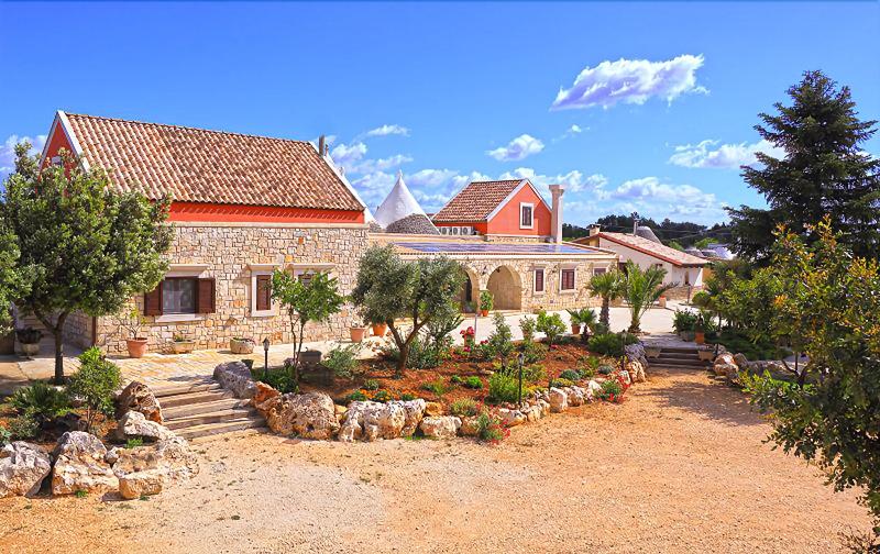 Trulli D'Autore - Genel