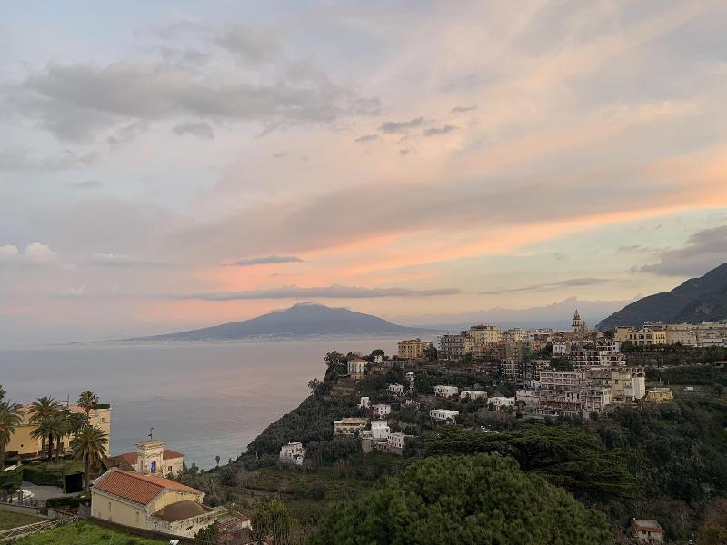 Vesuvio View - Genel