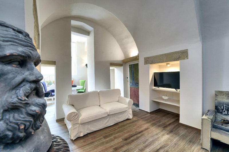 Palazzo Guido - Oda