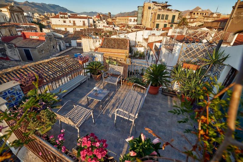 La Terrazza Sul Centro - Teras