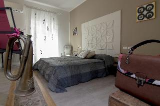 Ad Hoc Rooms otel fotoğrafı