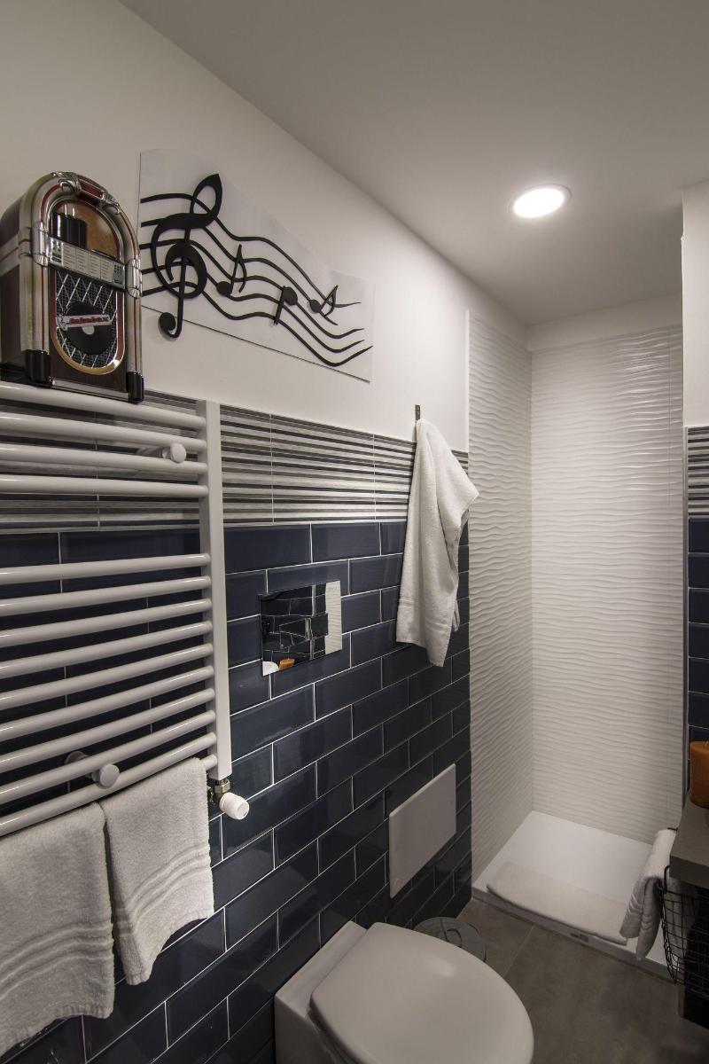 Ad Hoc Rooms - Oda