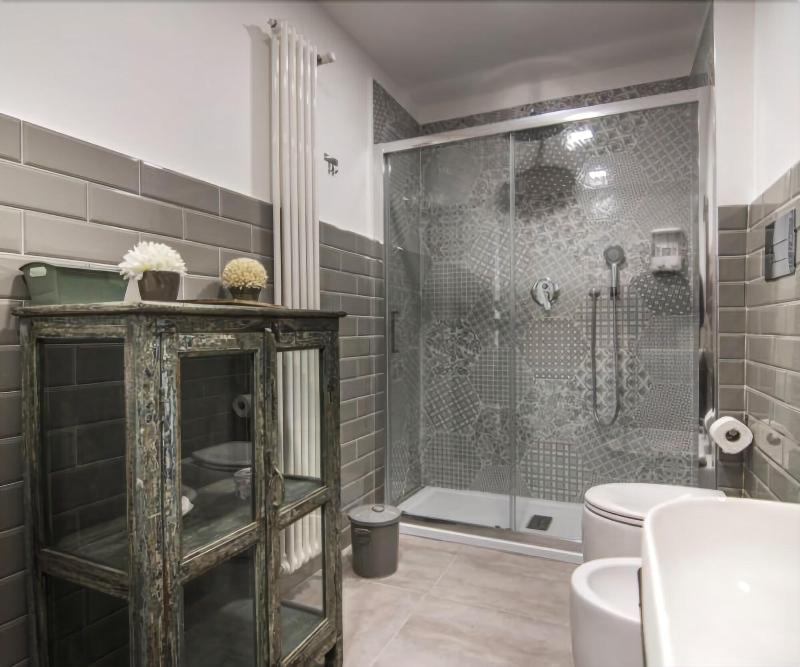Ad Hoc Rooms - Oda