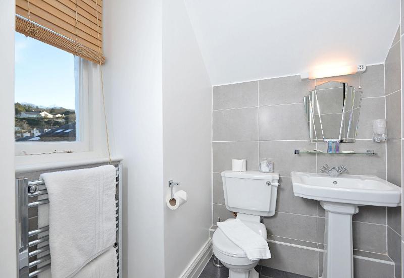 Oakfold House - Oda