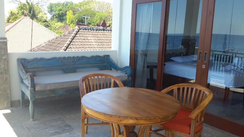 Amed Beach Villa - Oda