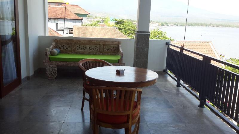 Amed Beach Villa - Oda