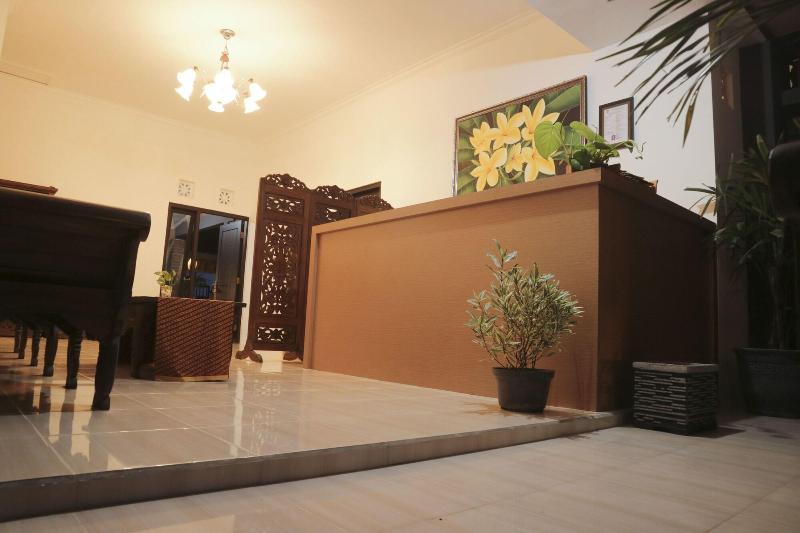 De Lungguh Family Homestay - Lobi