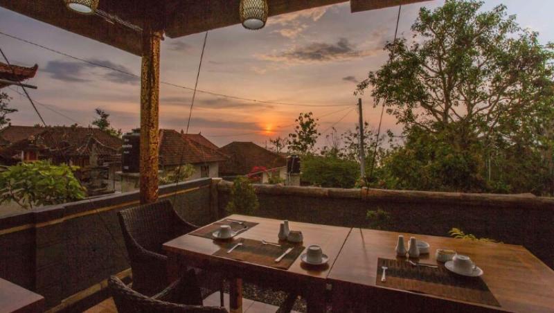 Tatak Bunut Villa Ceningan - Lobi