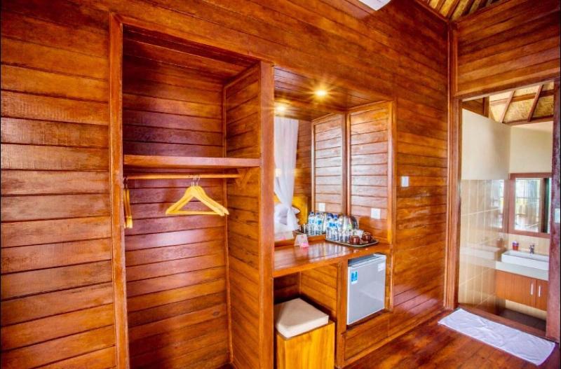 Tatak Bunut Villa Ceningan - Oda