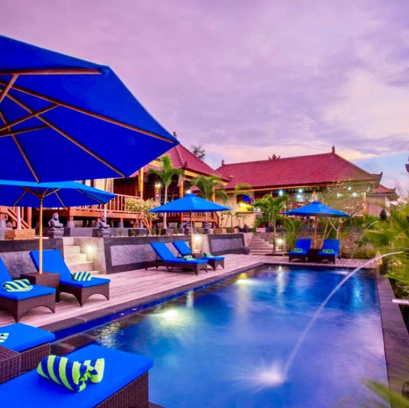 Tatak Bunut Villa Ceningan - Oda