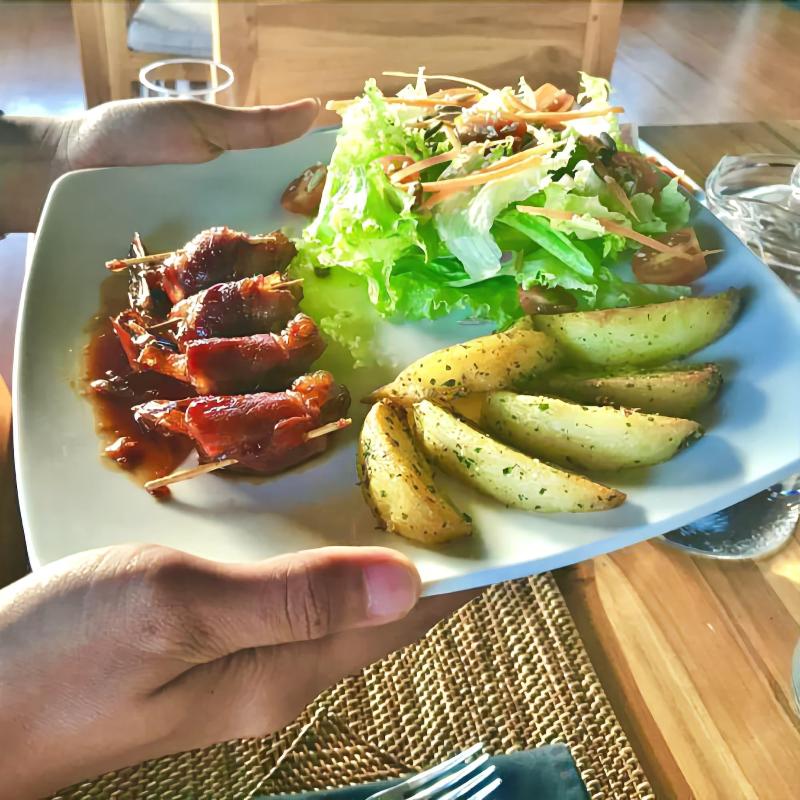 Clove Tree Hill - Restoran