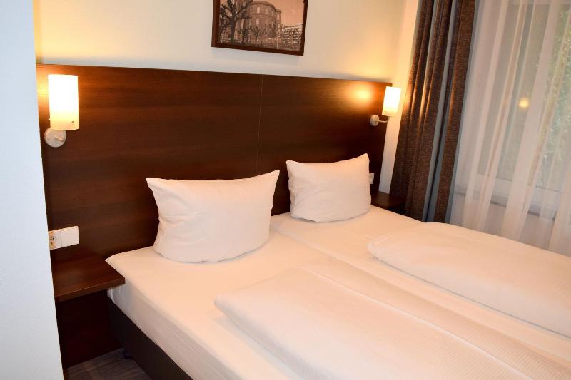 Trip Inn Budget  Hotel Messe - Oda