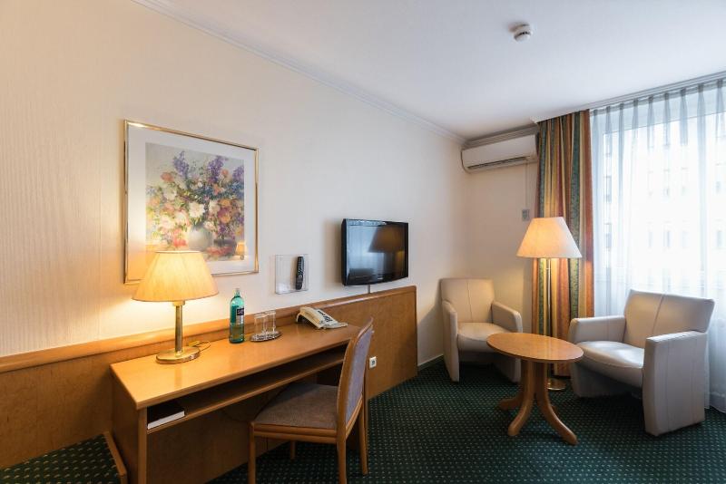 Black Hotels Bonn - Oda