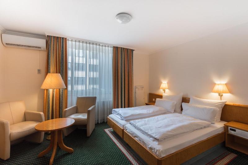 Black Hotels Bonn - Oda