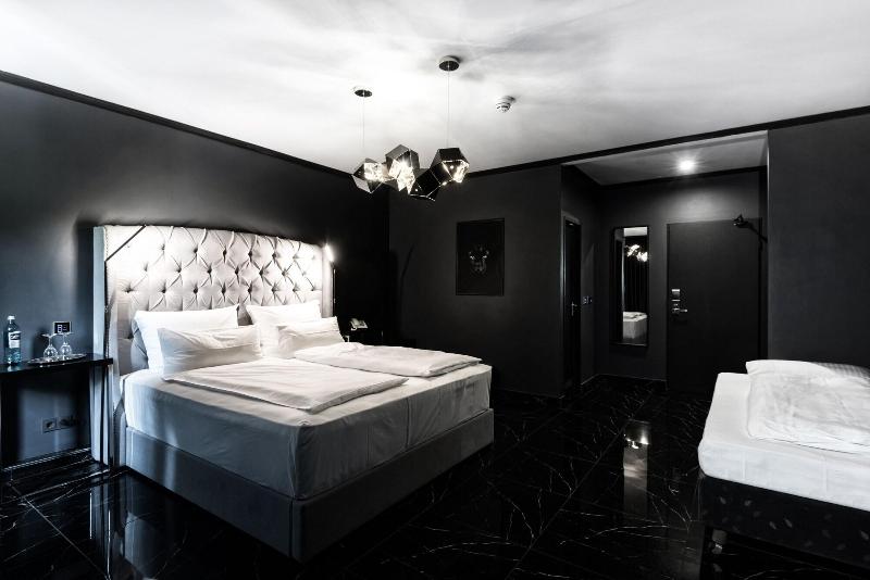 Black Hotels Bonn - Oda