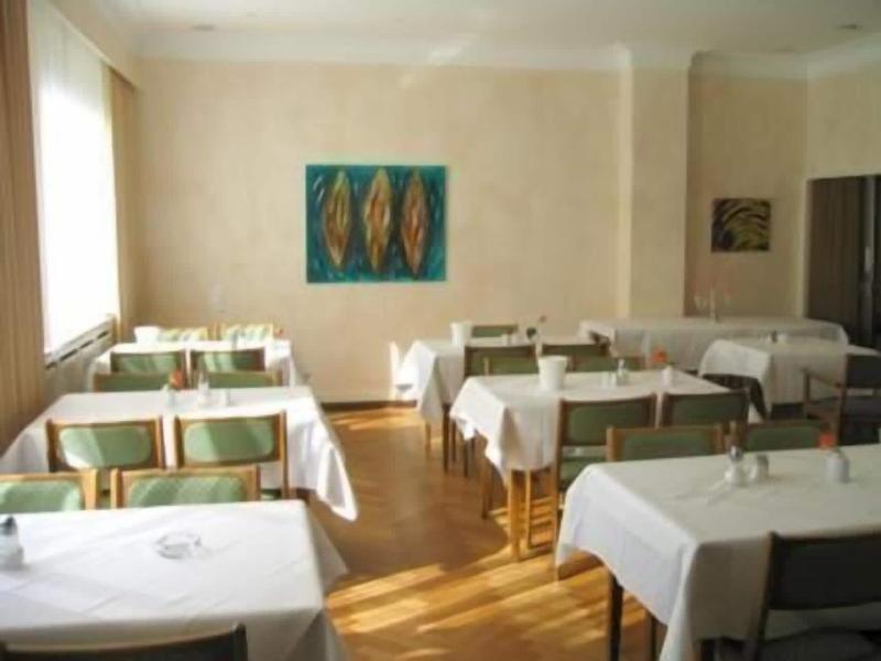 Hotel Gildenhof An Den Westfalenhallen Dortmund - Restoran