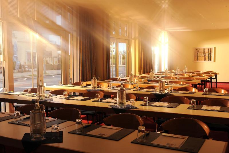 Strand Hotel Ha Bner - Toplantı