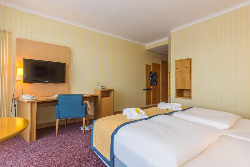 Strand Hotel Ha Bner - Oda