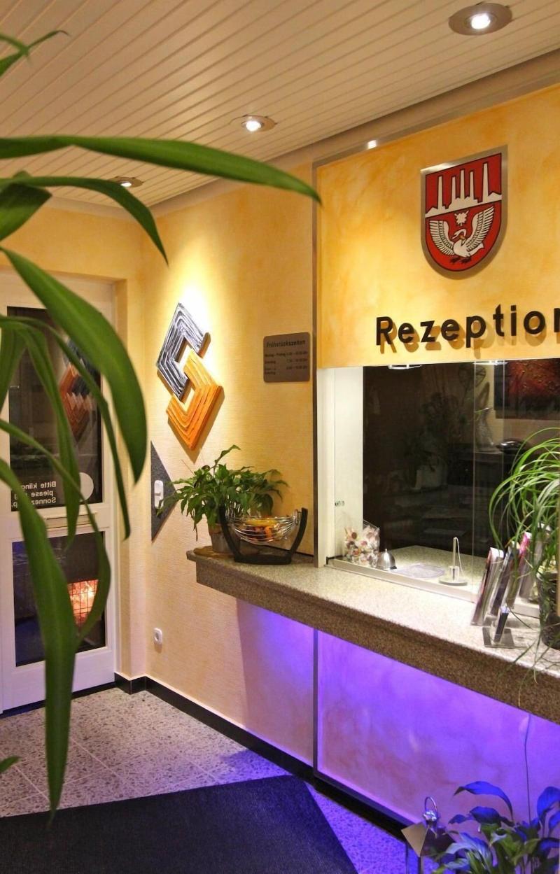 Firzlaffs Hotel Neuma Nster - Lobi