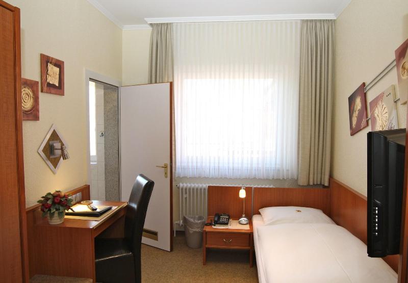Firzlaffs Hotel Neuma Nster - Oda