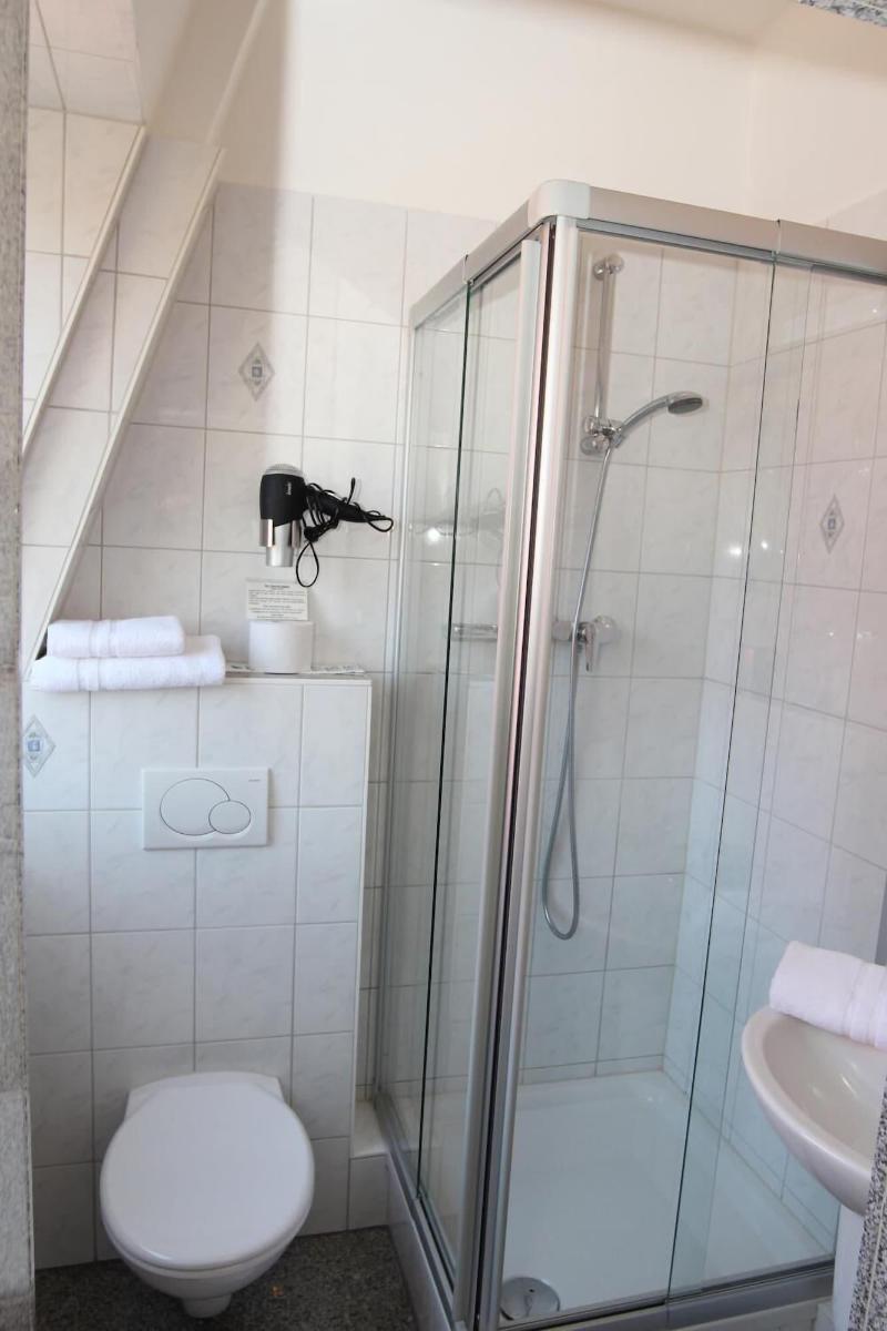 Firzlaffs Hotel Neuma Nster - Oda
