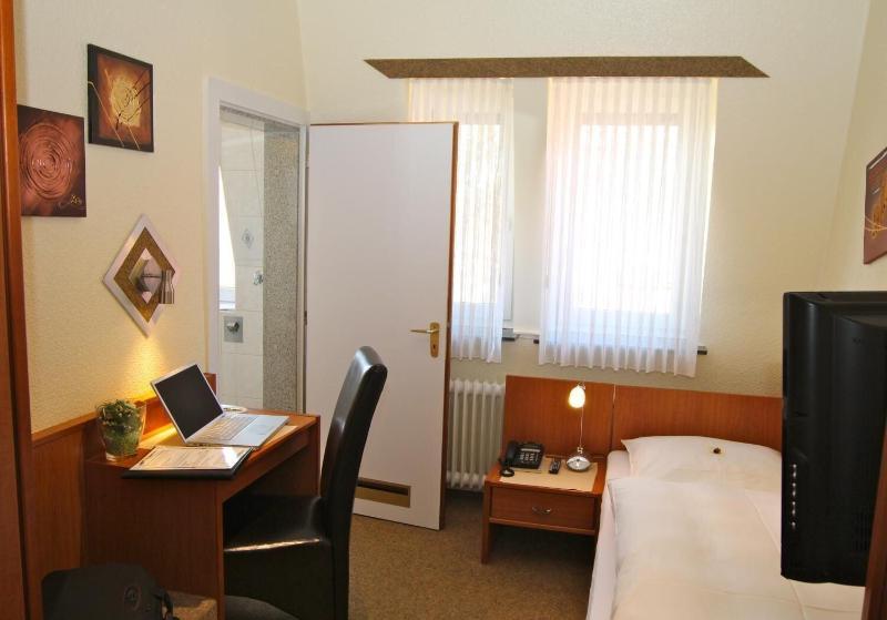 Firzlaffs Hotel Neuma Nster - Oda