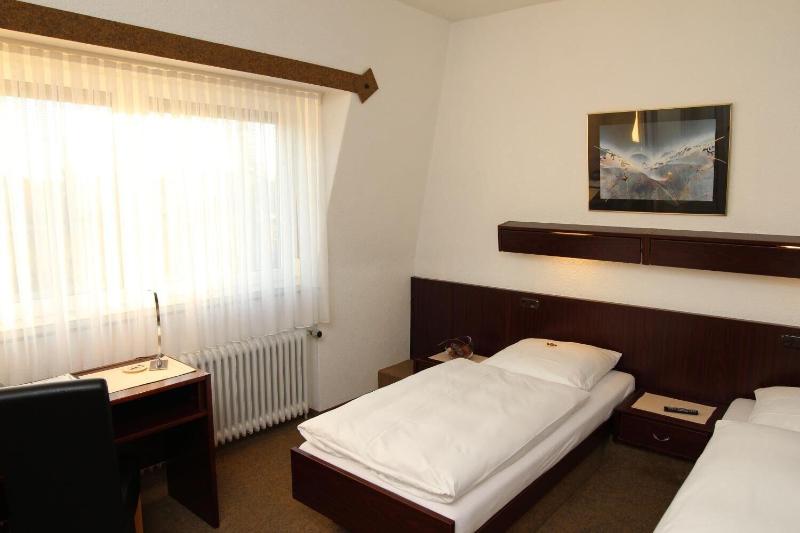 Firzlaffs Hotel Neuma Nster - Oda