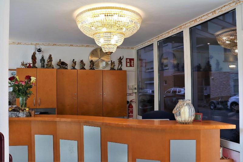 Hotel Neckarlux - Lobi