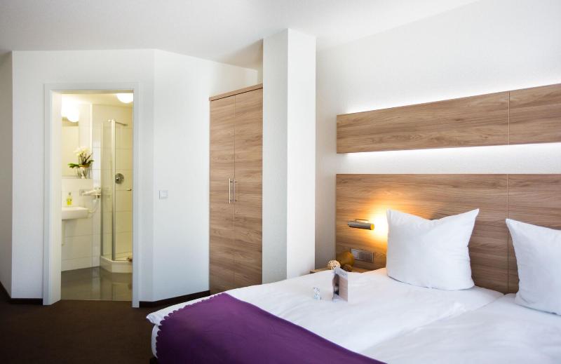 Hotel Und Restaurant Rose - Oda