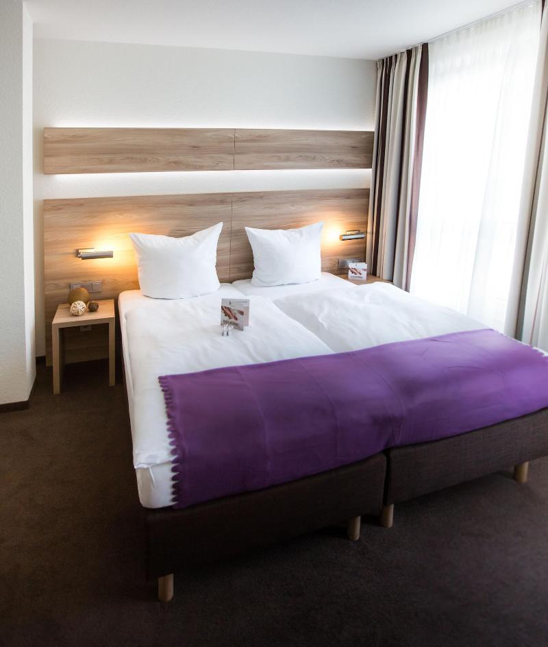 Hotel Und Restaurant Rose - Oda