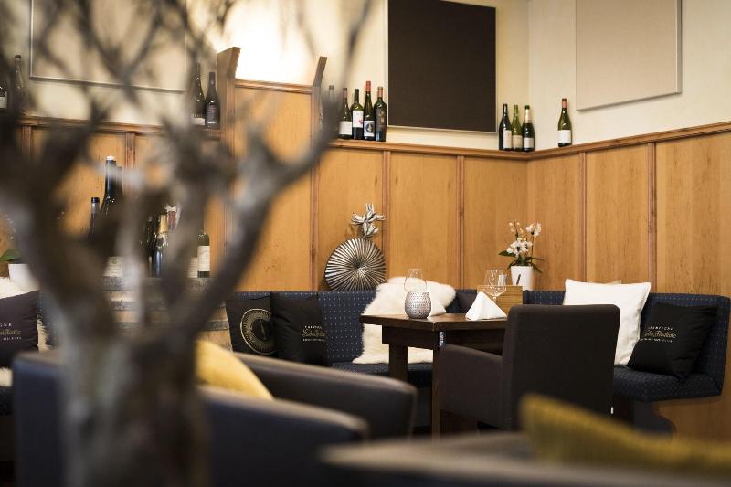 Hotel Und Restaurant Rose - Restoran