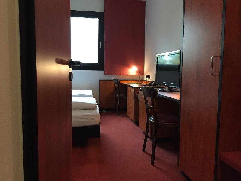 Ara Hotel Comfort - Oda