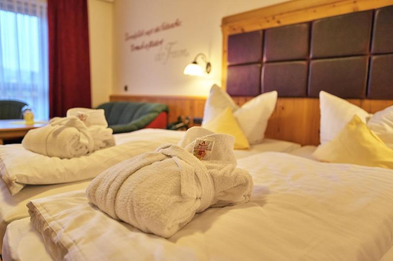 Wander Und Aktivhotel Adam Bra U - Oda