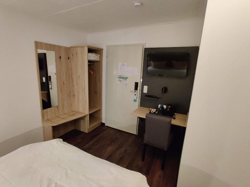 Hotel Goldene Traube - Oda